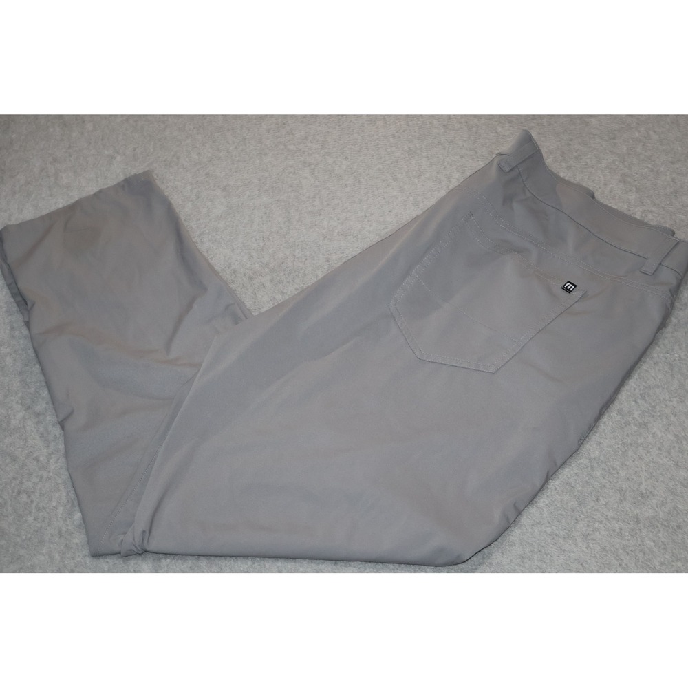 Travis Mathew Golf Pants Mens 40x32 Gray Performance Stretch Straight Leg **